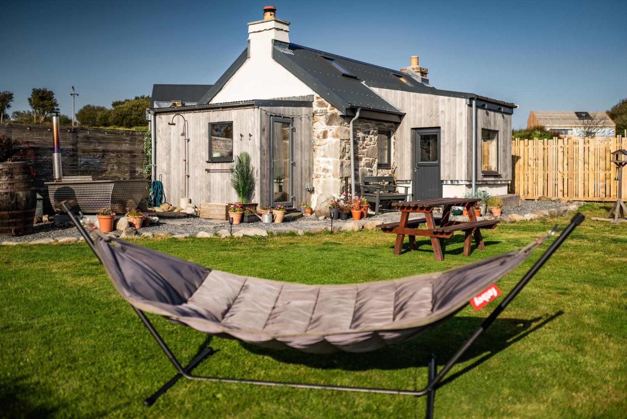 Jura, Mrs Leonard'S Cottage Craighouse Exterior photo
